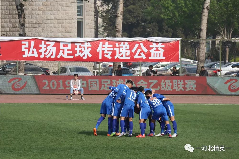  莱切主场雨战告捷，小辣椒淋湿对手攻势